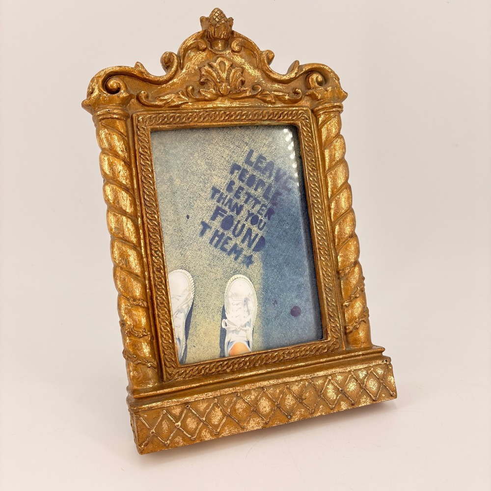 Vintage Style Ornate Gold Resin Picture Frame Baroque Rope Scrollwork Tabletop